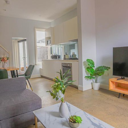 Charming 2 Bedroom House Woolloomooloo سيدني المظهر الخارجي الصورة